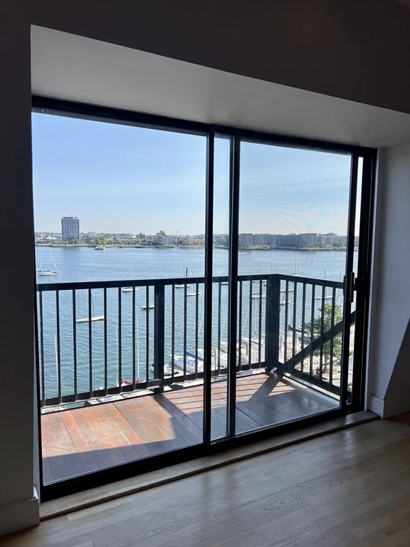2 bed, 2 bath apartment for rent at 28 Atlantic Ave Unit 635, Waterfront — photo 7 of 18