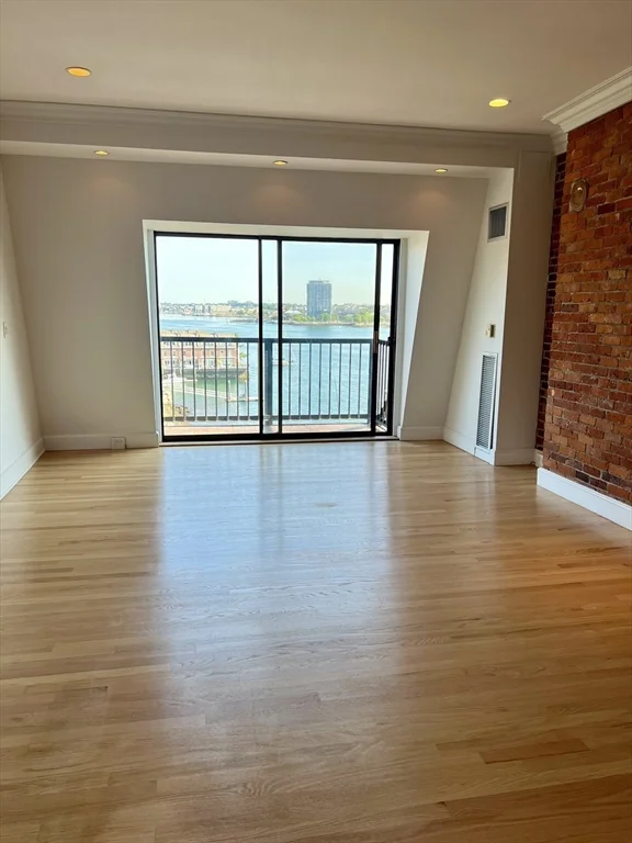 2 bed, 2 bath apartment for rent at 28 Atlantic Ave Unit 635, Waterfront — photo 6 of 18