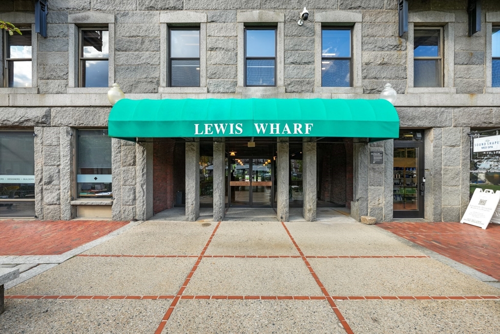 2 bed, 2 bath apartment for rent at 28 Atlantic Ave Unit 638, Waterfront — photo 30 of 34