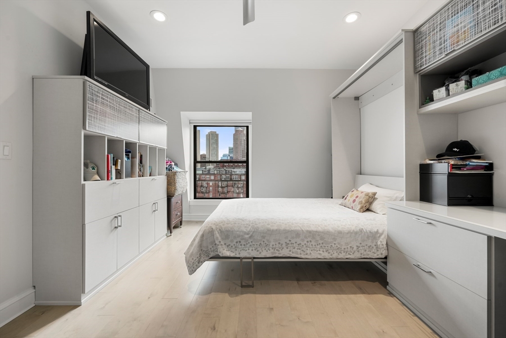 2 bed, 2 bath apartment for rent at 28 Atlantic Ave Unit 638, Waterfront — photo 19 of 34