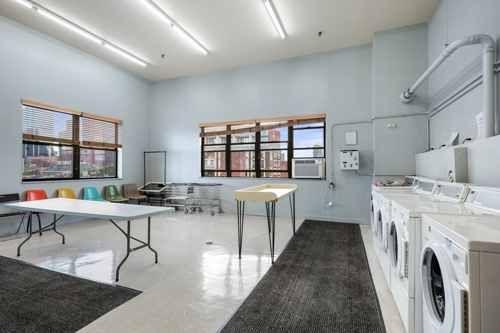 2 bed, 2 bath apartment for rent at 28 Atlantic Ave Unit 638, Waterfront — photo 26 of 34