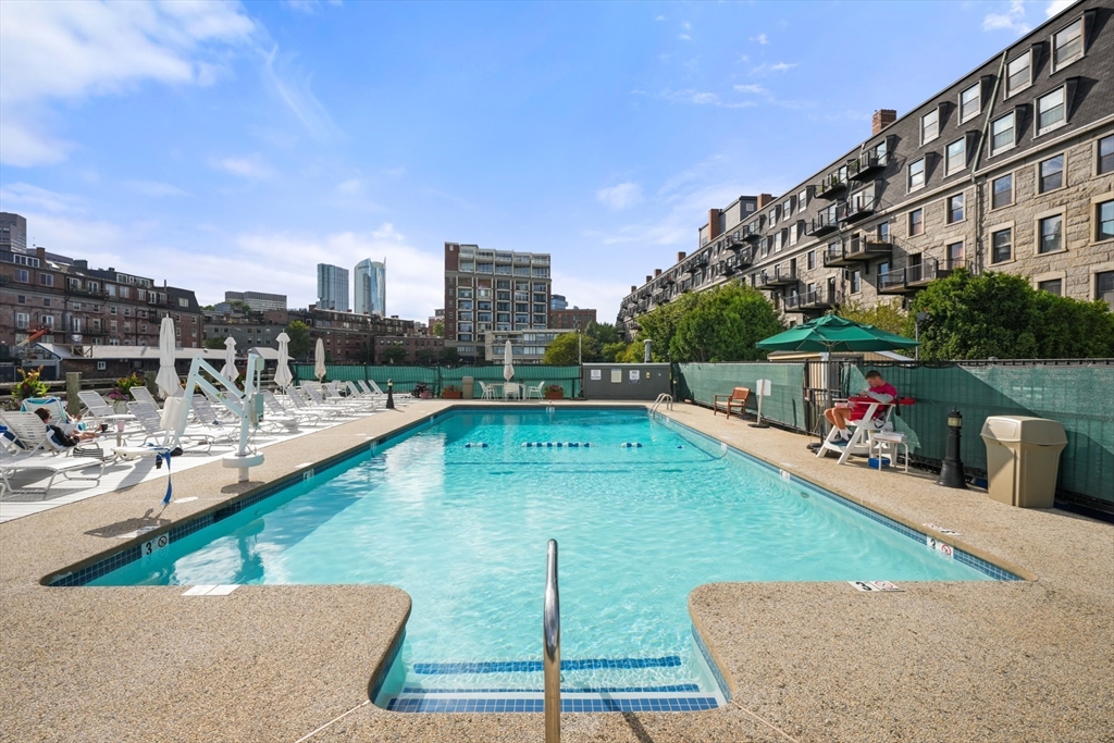 2 bed, 2 bath apartment for rent at 28 Atlantic Ave Unit 638, Waterfront — photo 33 of 34