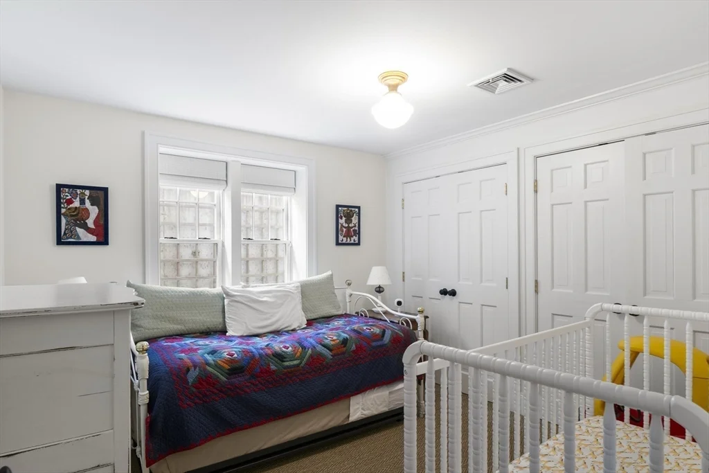 7 bed, 4+ bath apartment for rent at 28 Bosworth St, Nantucket — photo 19 of 34