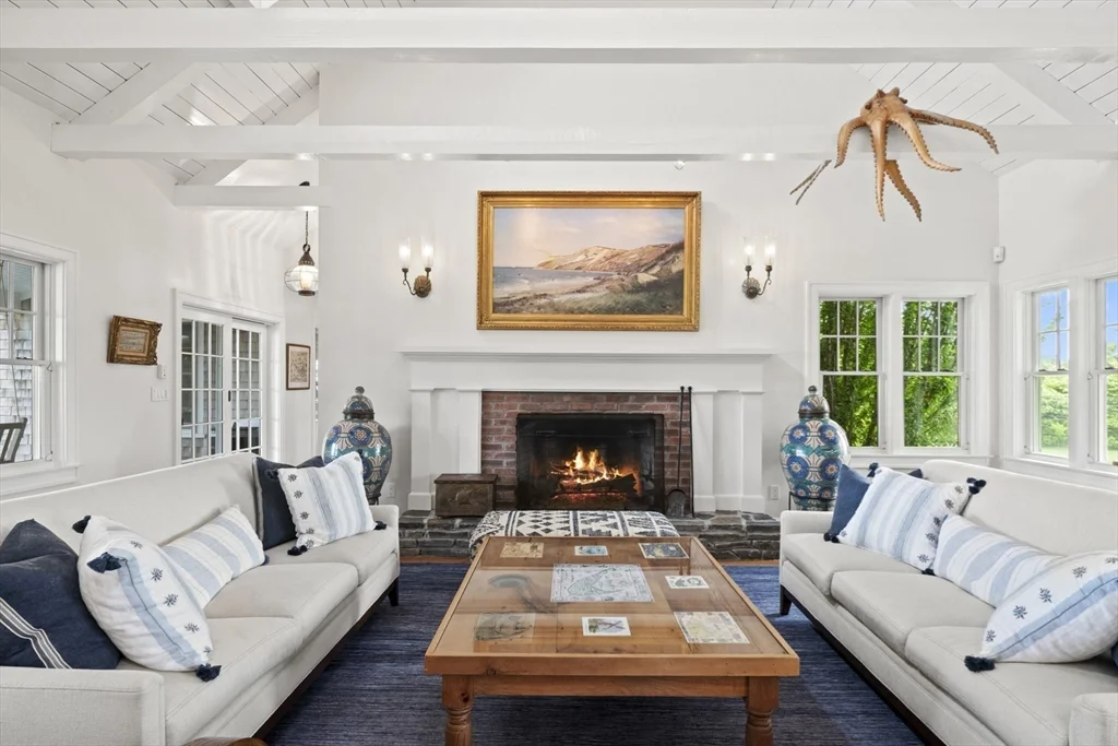 7 bed, 4+ bath apartment for rent at 28 Bosworth St, Nantucket — photo 3 of 34