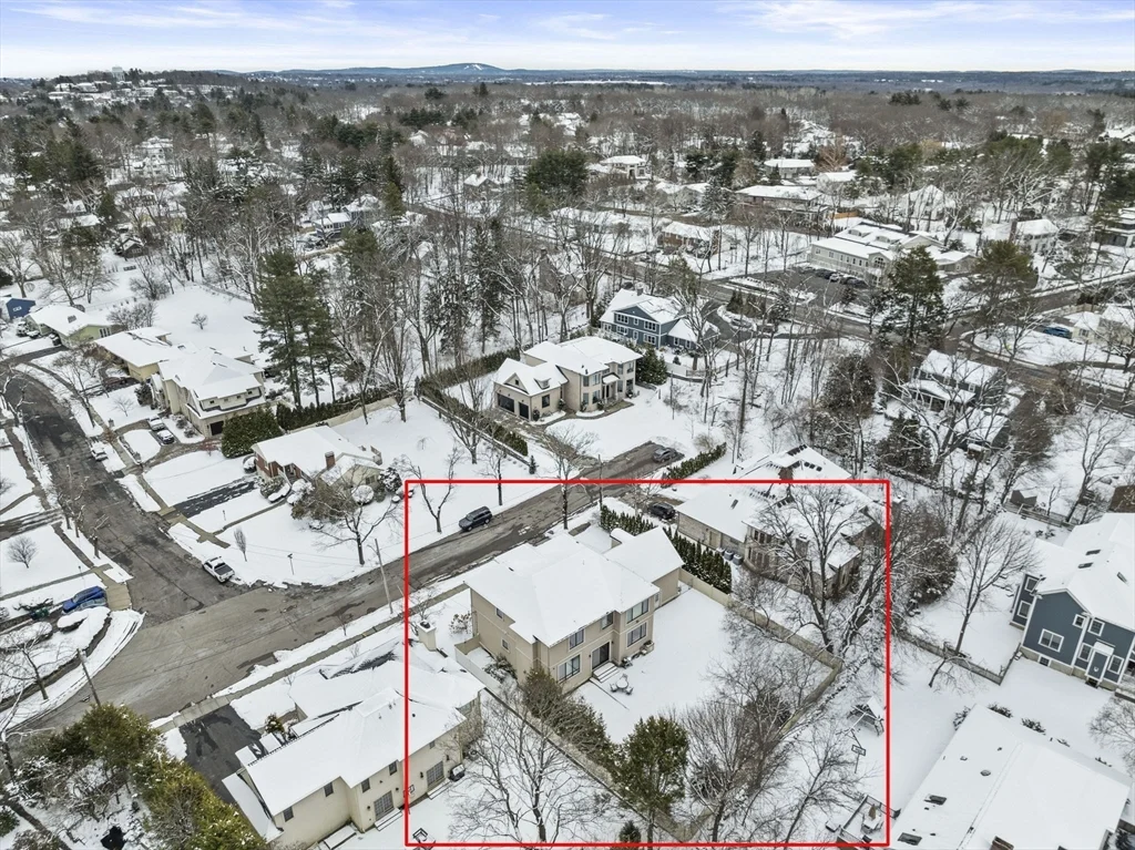 6 bed, 4+ bath apartment for rent at 28 Boulder Rd, Newton Center — photo 39 of 42