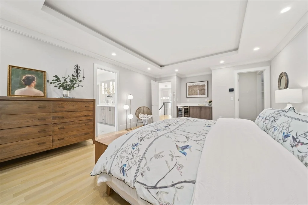 6 bed, 4+ bath apartment for rent at 28 Boulder Rd, Newton Center — photo 17 of 42