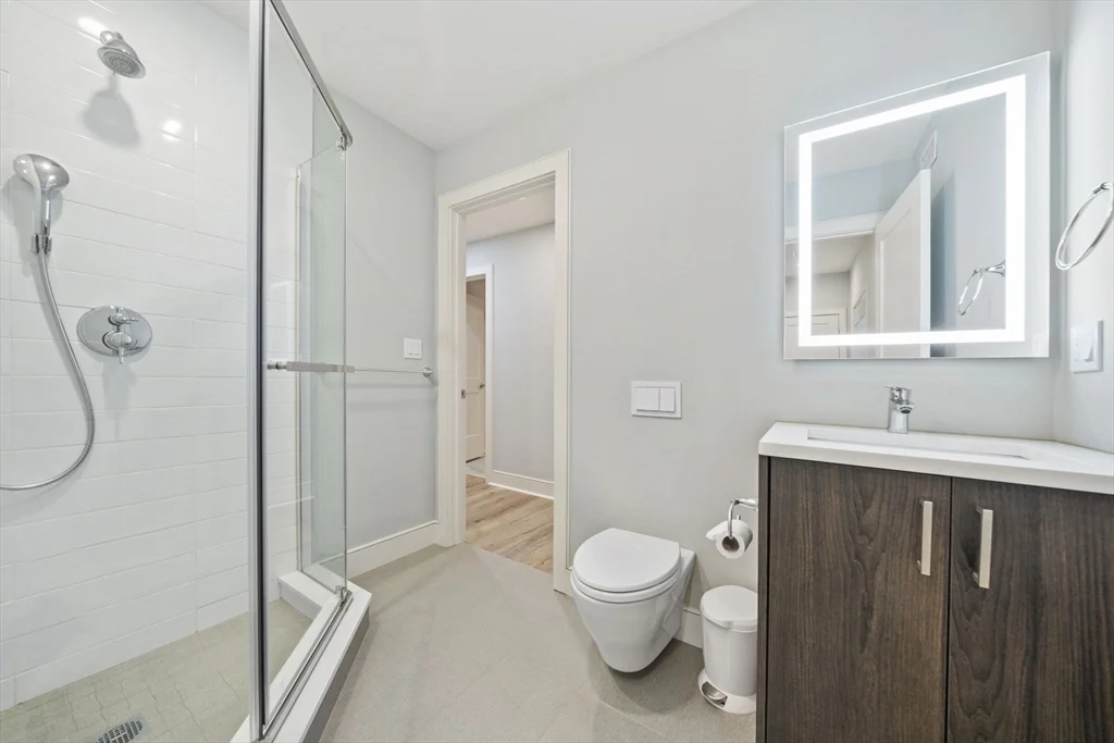 6 bed, 4+ bath apartment for rent at 28 Boulder Rd, Newton Center — photo 36 of 42