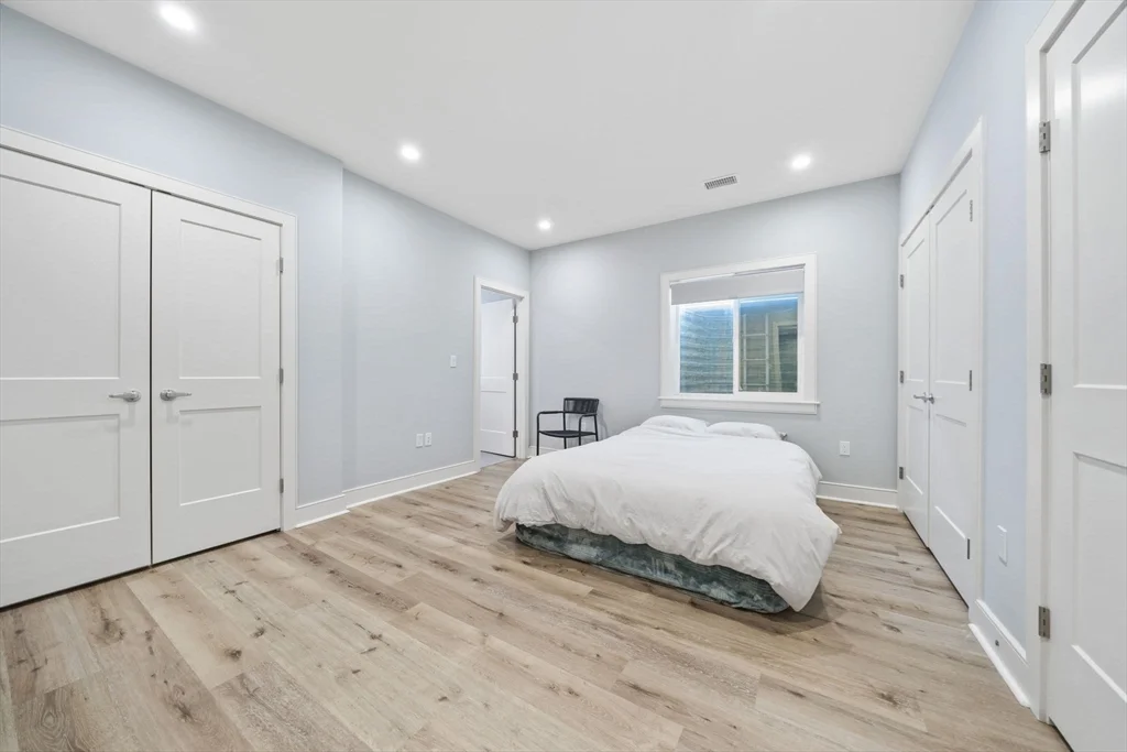 6 bed, 4+ bath apartment for rent at 28 Boulder Rd, Newton Center — photo 35 of 42