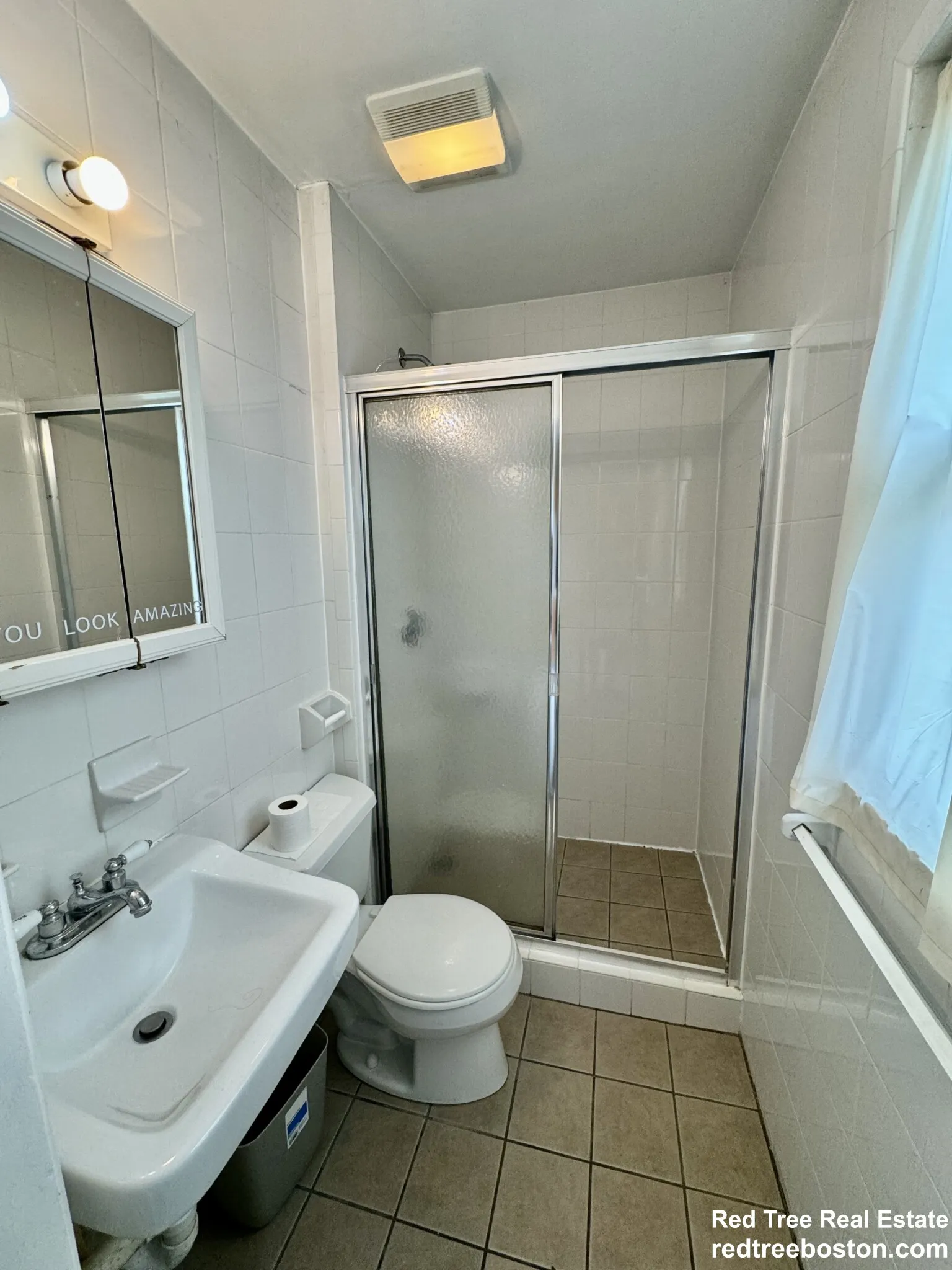 3 bed, 2 bath apartment for rent at 28 Boulevard Ter Unit 1, Brighton — photo 11 of 16