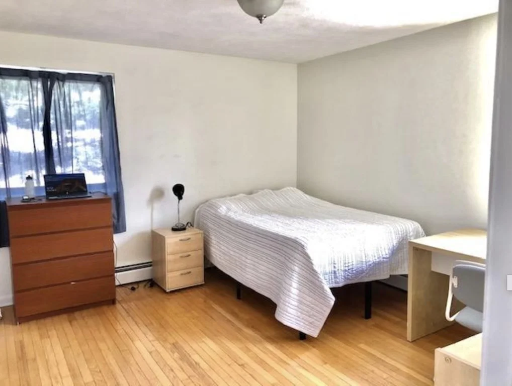 3 bed, 1 bath apartment for rent at 28 Brentwood St Unit 14, Allston — photo 5 of 11