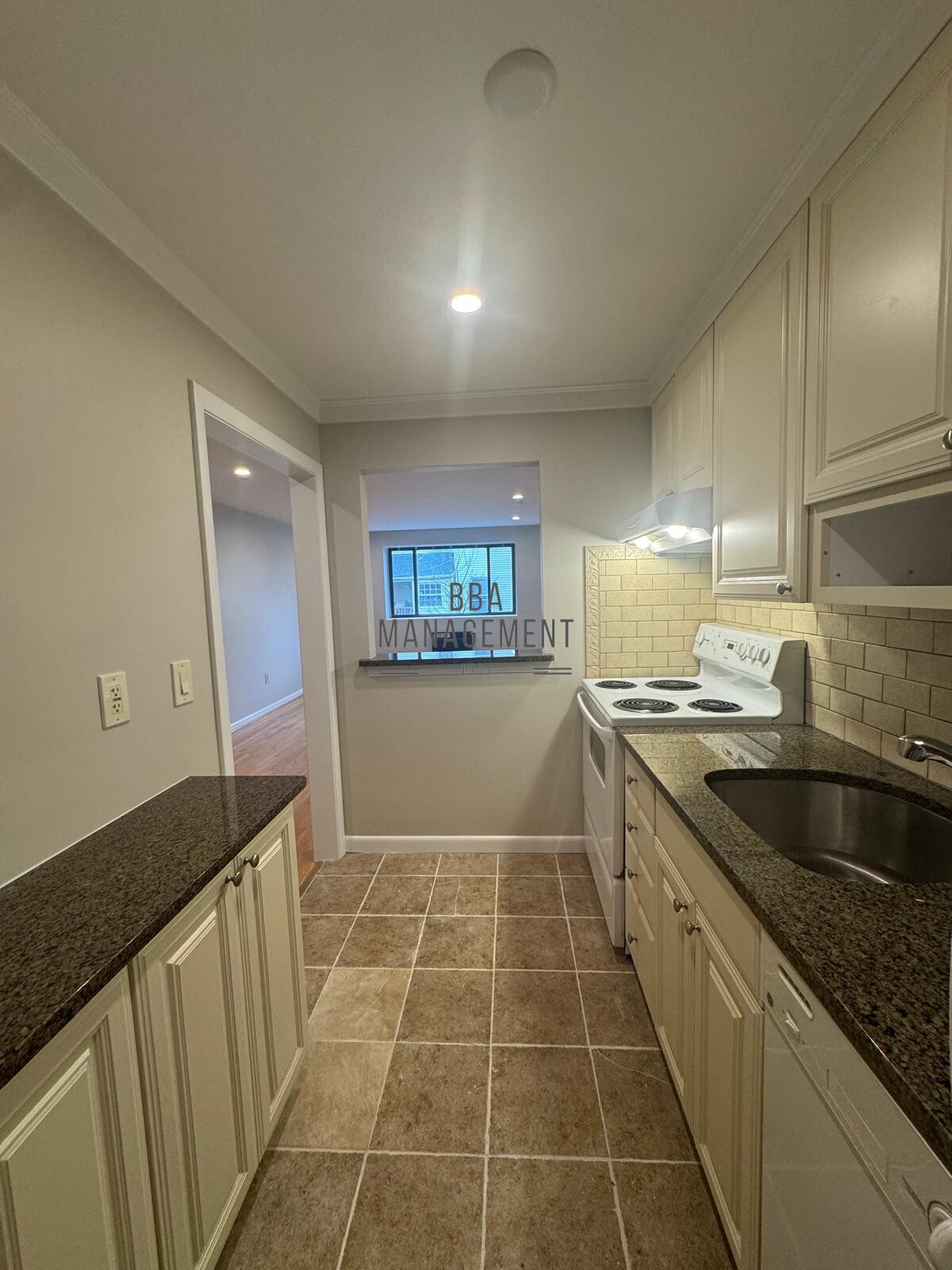 2 bed, 1 bath apartment for rent at 28 Brentwood St Unit 5, Lower Allston — photo 6 of 26