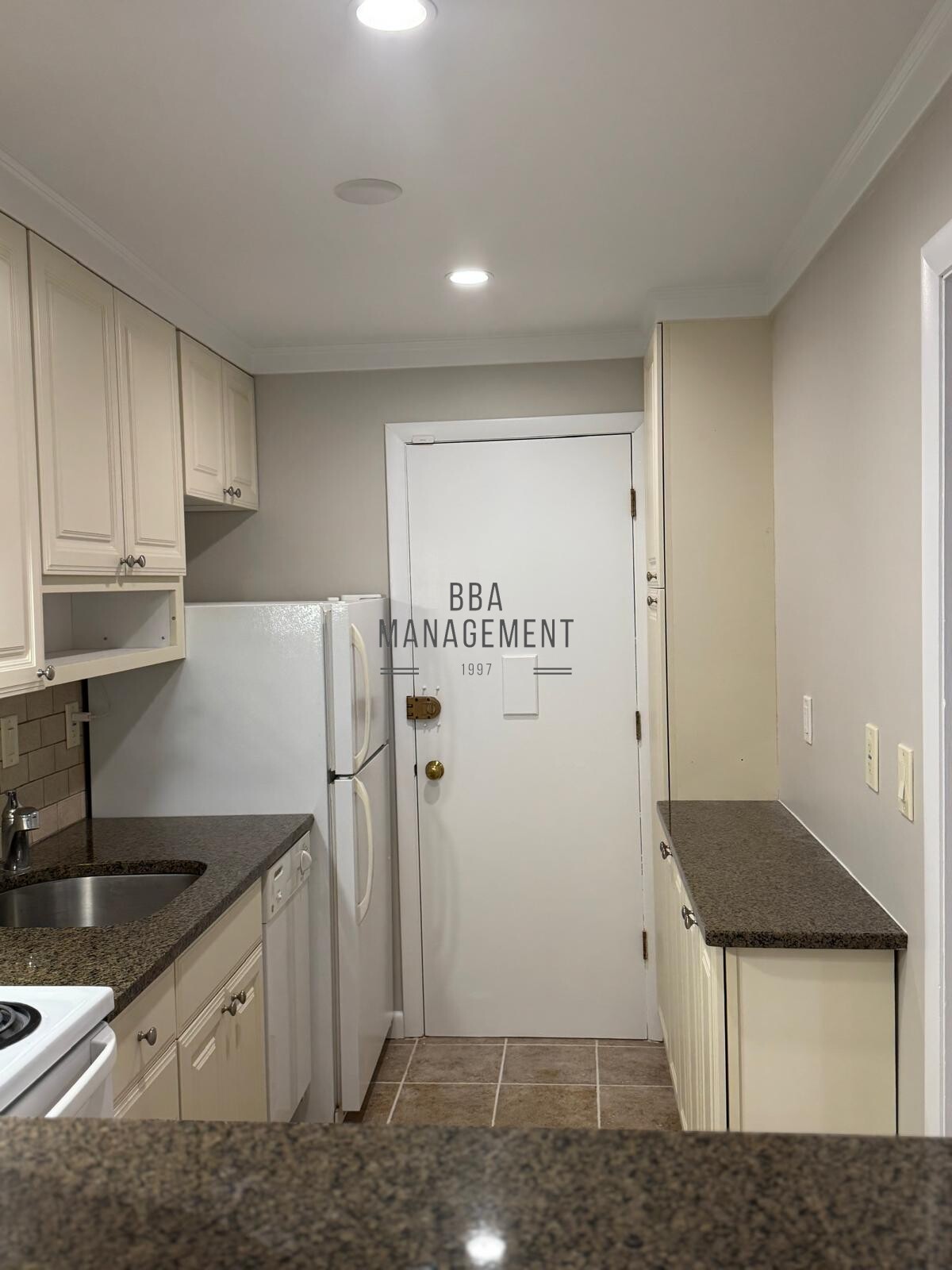 2 bed, 1 bath apartment for rent at 28 Brentwood St Unit 5, Lower Allston — photo 7 of 26