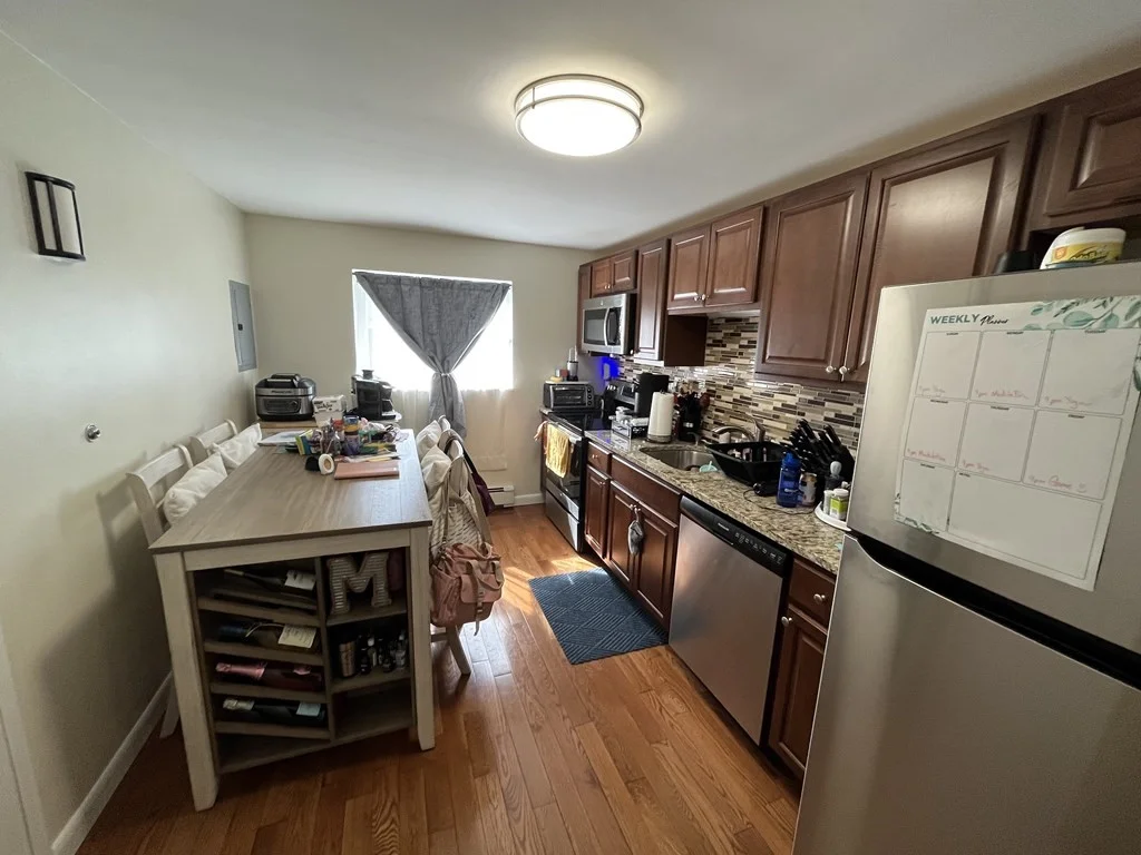 2 bed, 1 bath apartment for rent at 28 Bryon Rd Unit 2, West Roxbury — photo 1 of 10