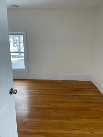 1 bed, 1 bath apartment for rent at 28 Cambridge St Unit 2, Ayer — photo 4 of 18