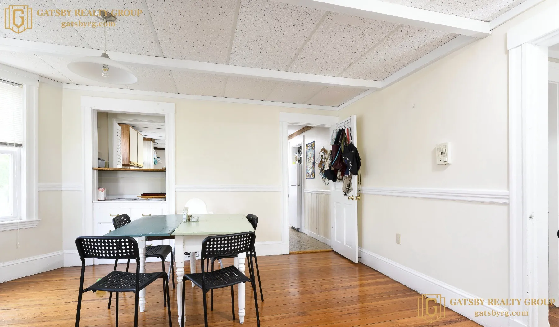 2 bed, 1 bath apartment for rent at 28 Cambridge Ter Unit 2, Neighborhood Nine — photo 6 of 13