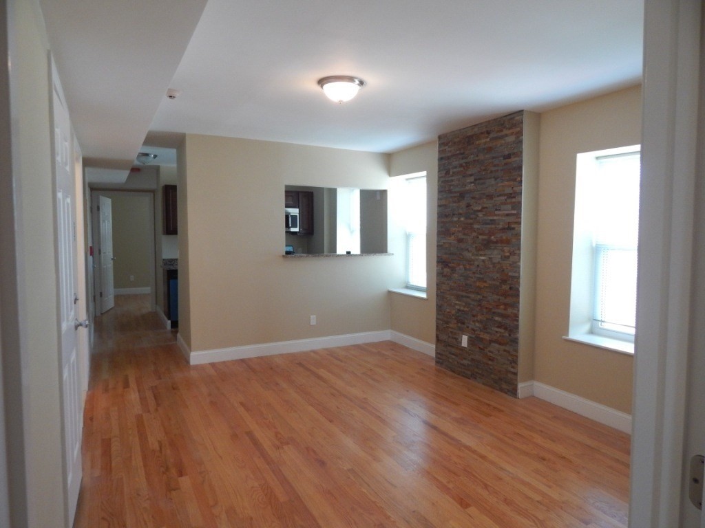 2 bed, 1 bath apartment for rent at 28 Chelsea St Unit 2, East Boston
