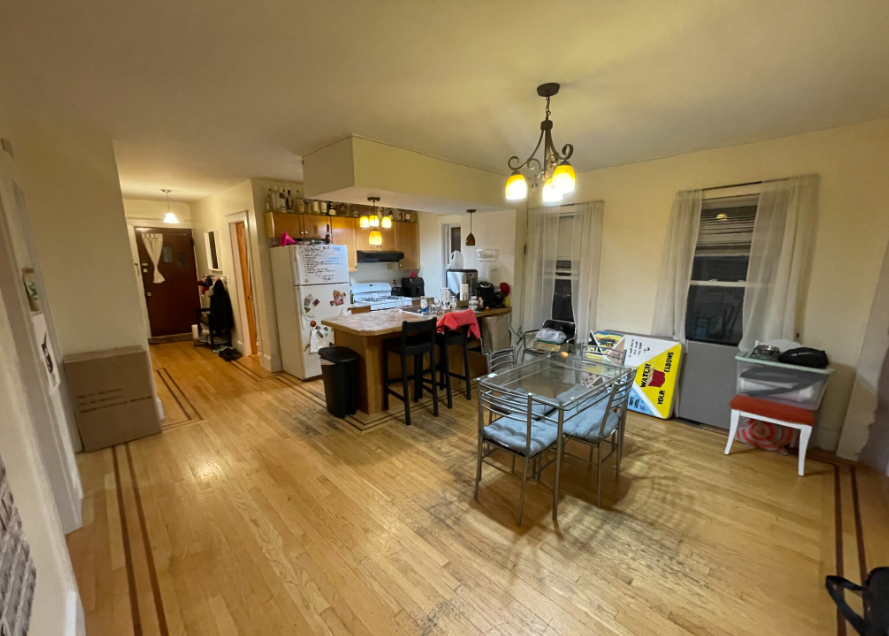 4 bed, 1 bath apartment for rent at 28 Cherry St Unit 1a, Spring Hill — photo 5 of 10