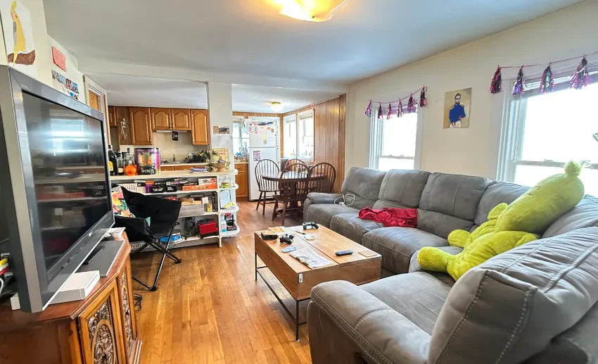 4 bed, 2 bath apartment for rent at 28 Cherry St Unit 2, Spring Hill — photo 9 of 29