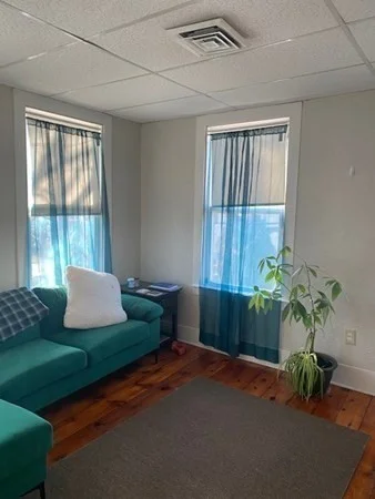 1 bed, 1 bath apartment for rent at 28 Church Ave Unit 2, Franklin — photo 5 of 11