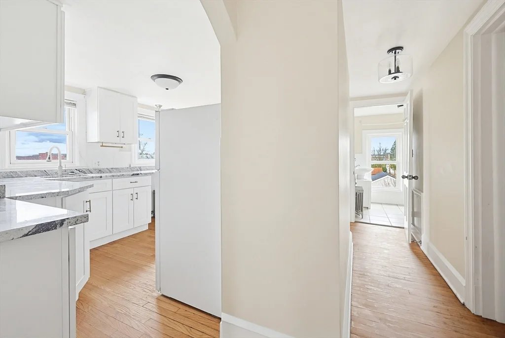 2 bed, 1 bath apartment for rent at 28 Church St Unit 7, North Attleboro — photo 4 of 13