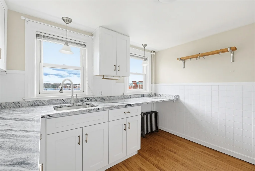 2 bed, 1 bath apartment for rent at 28 Church St Unit 7, North Attleboro — photo 2 of 13