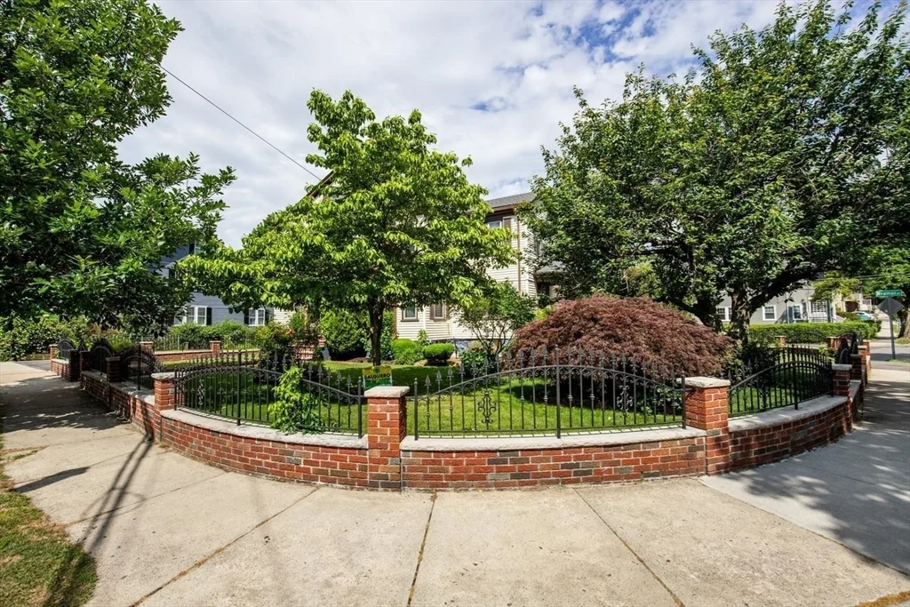 3 bed, 1 bath apartment for rent at 28 Churchhill Ave Unit 2, Arlington — photo 29 of 29