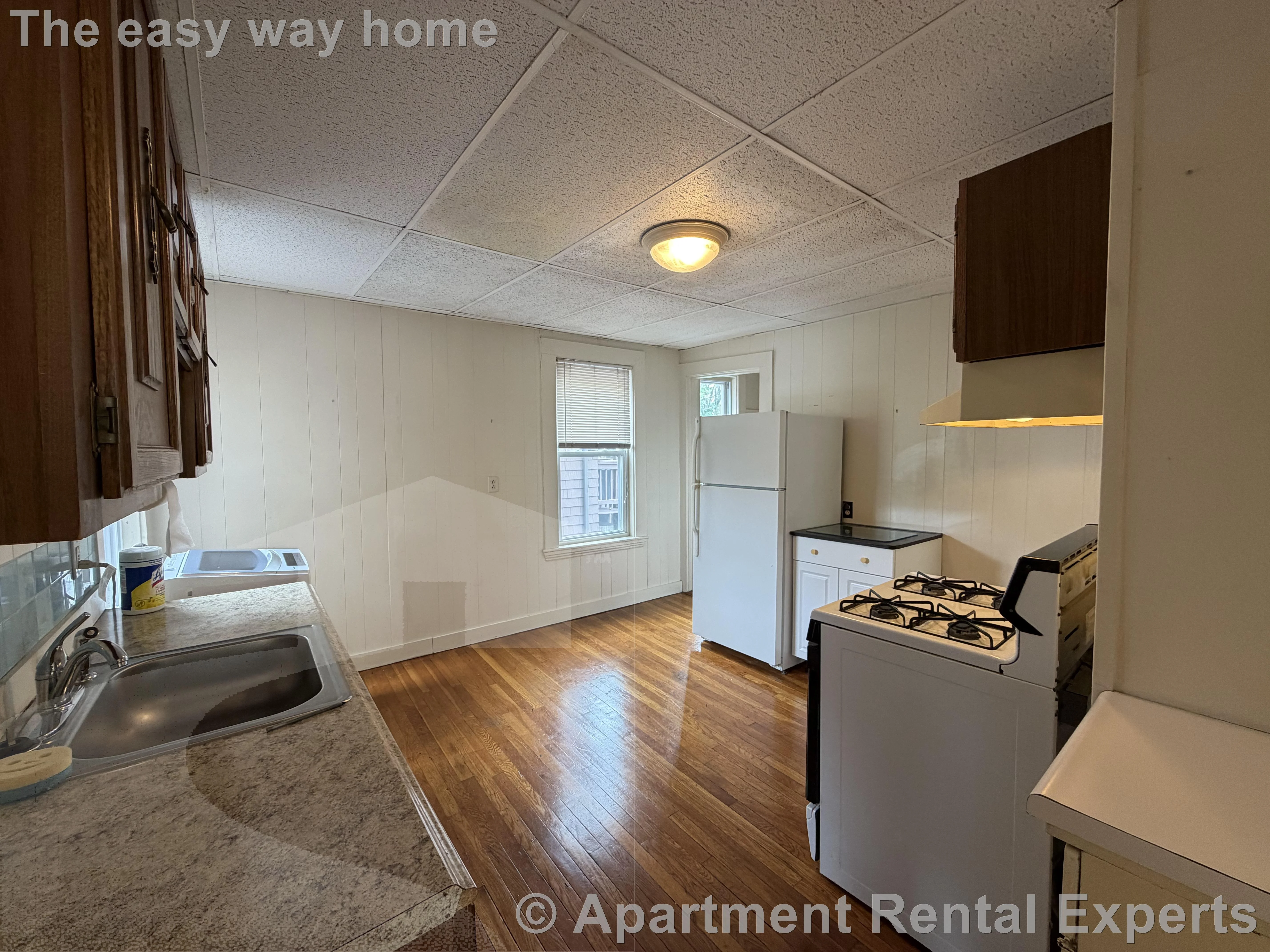 2 bed, 1 bath apartment for rent at 28 Claremon St Unit 2, Davis Square — photo 3 of 12