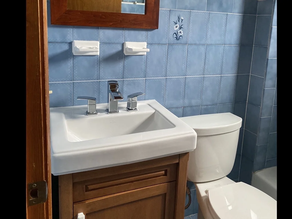 2 bed, 1 bath apartment for rent at 28 Clifton St Unit 1st floor, Revere — photo 4 of 5