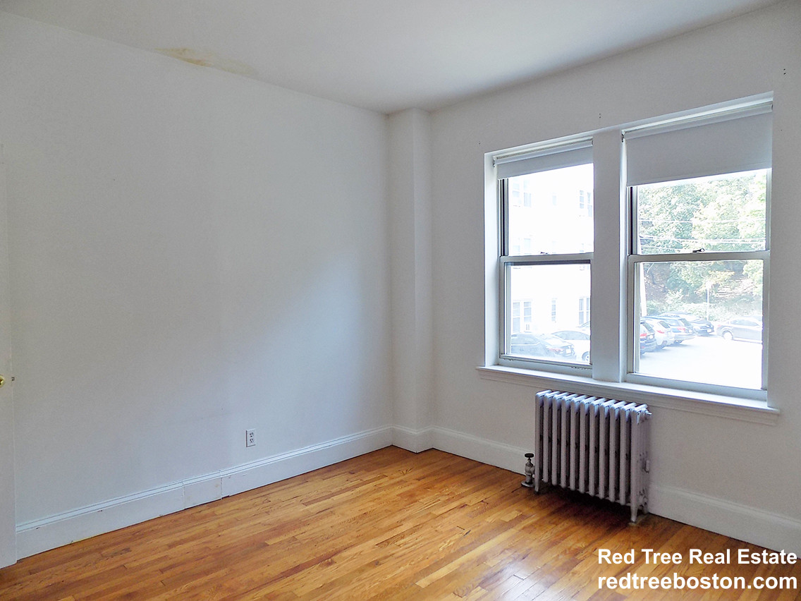 2 bed, 1 bath apartment for rent at 28 Colborne Rd Unit 10, Brighton — photo 13 of 19