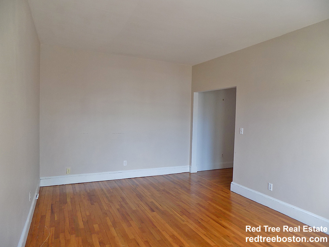 2 bed, 1 bath apartment for rent at 28 Colborne Rd Unit 10, Brighton — photo 17 of 19