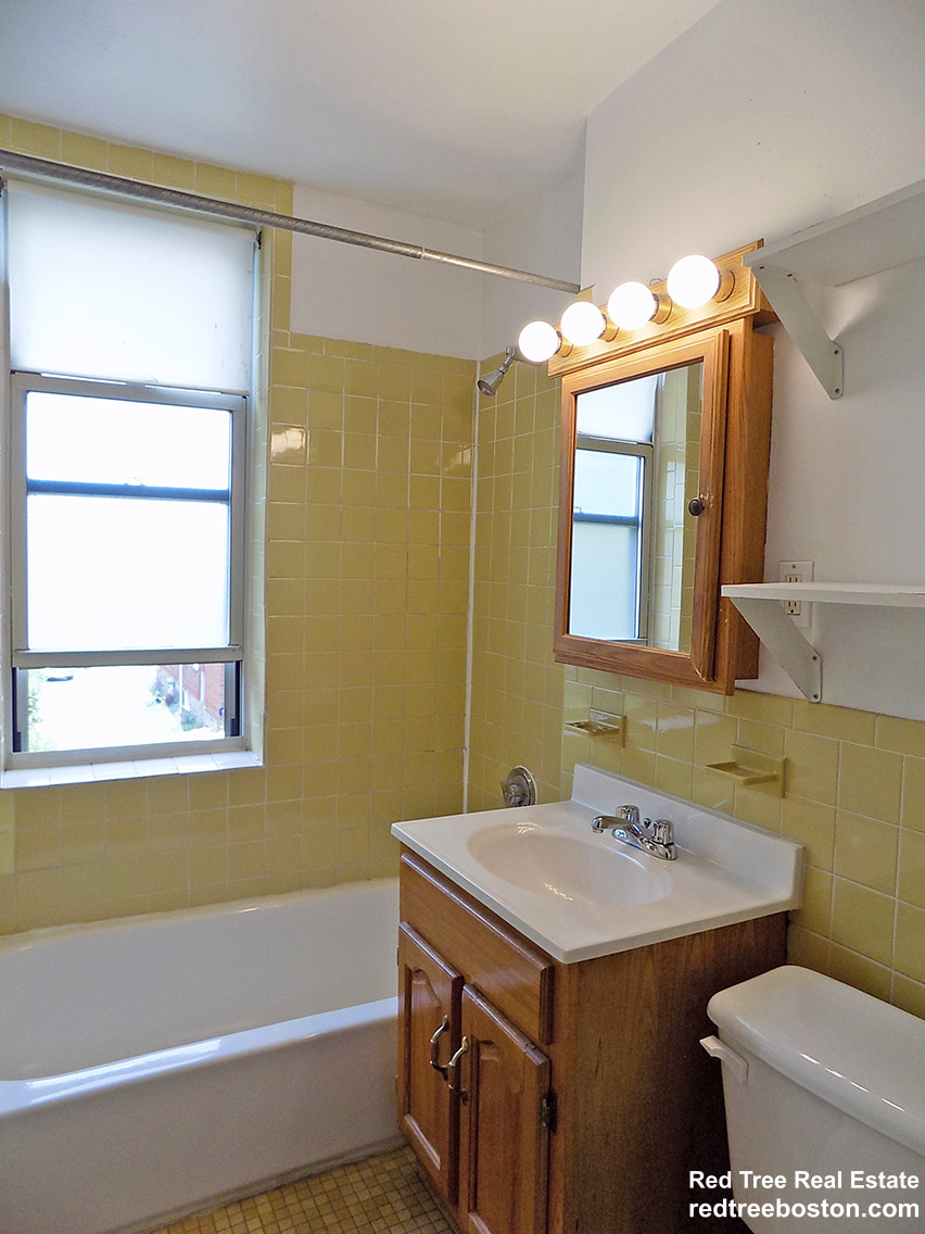 2 bed, 1 bath apartment for rent at 28 Colborne Rd Unit 10, Brighton — photo 14 of 19