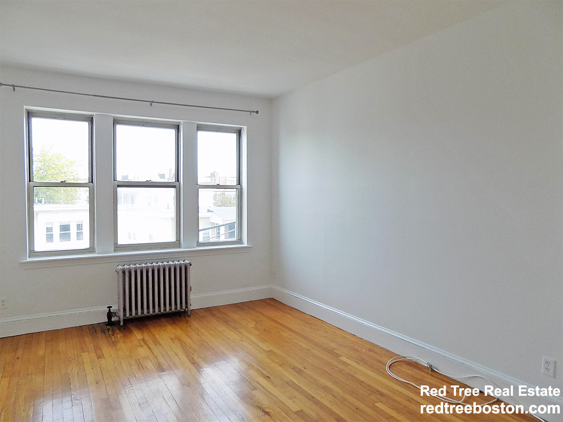 2 bed, 1 bath apartment for rent at 28 Colborne Rd Unit 12A, Brighton — photo 5 of 13