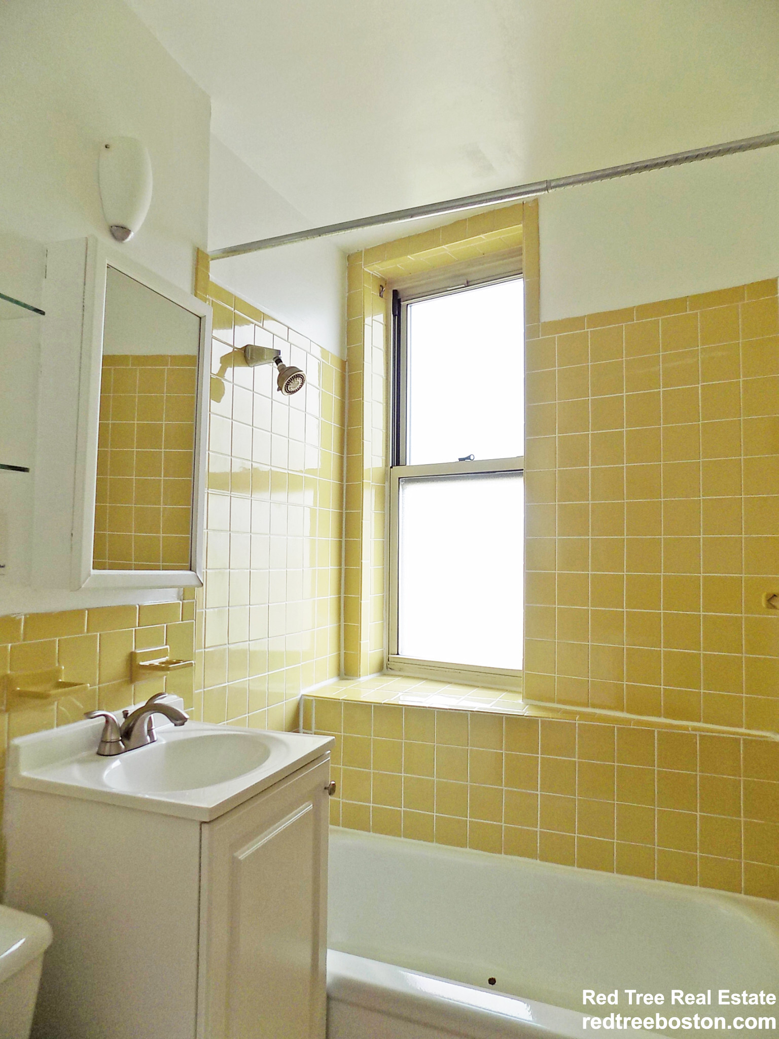 2 bed, 1 bath apartment for rent at 28 Colborne Rd Unit 12A, Brighton — photo 10 of 13