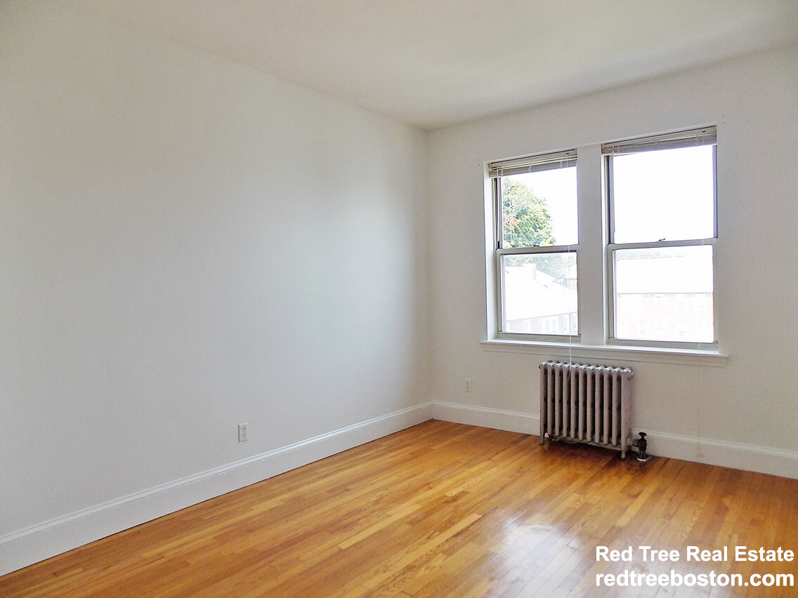 2 bed, 1 bath apartment for rent at 28 Colborne Rd Unit 12A, Brighton — photo 7 of 13