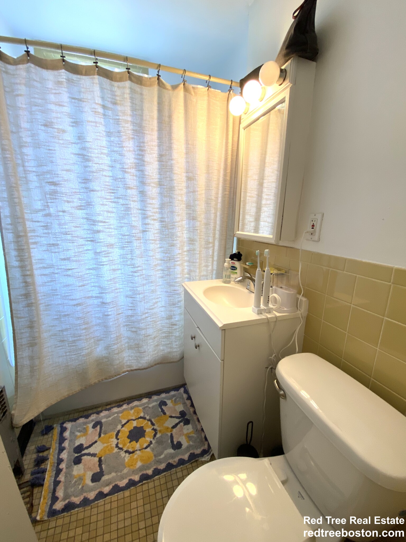 2 bed, 1 bath apartment for rent at 28 Colborne Rd Unit 16, Brighton — photo 8 of 11