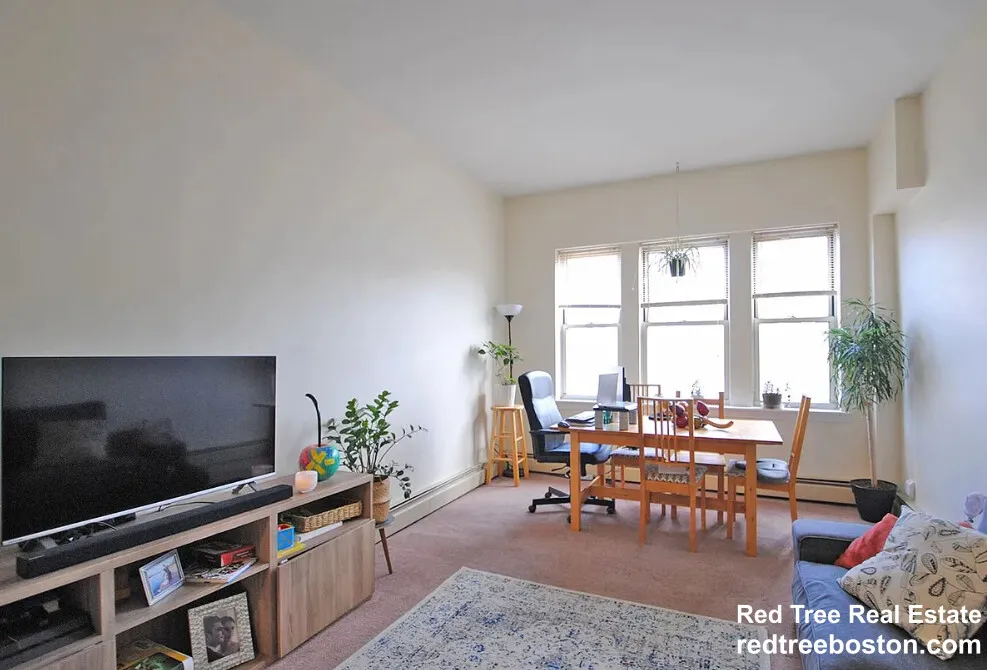2 bed, 1 bath apartment for rent at 28 Colborne Rd Unit 22, Brighton