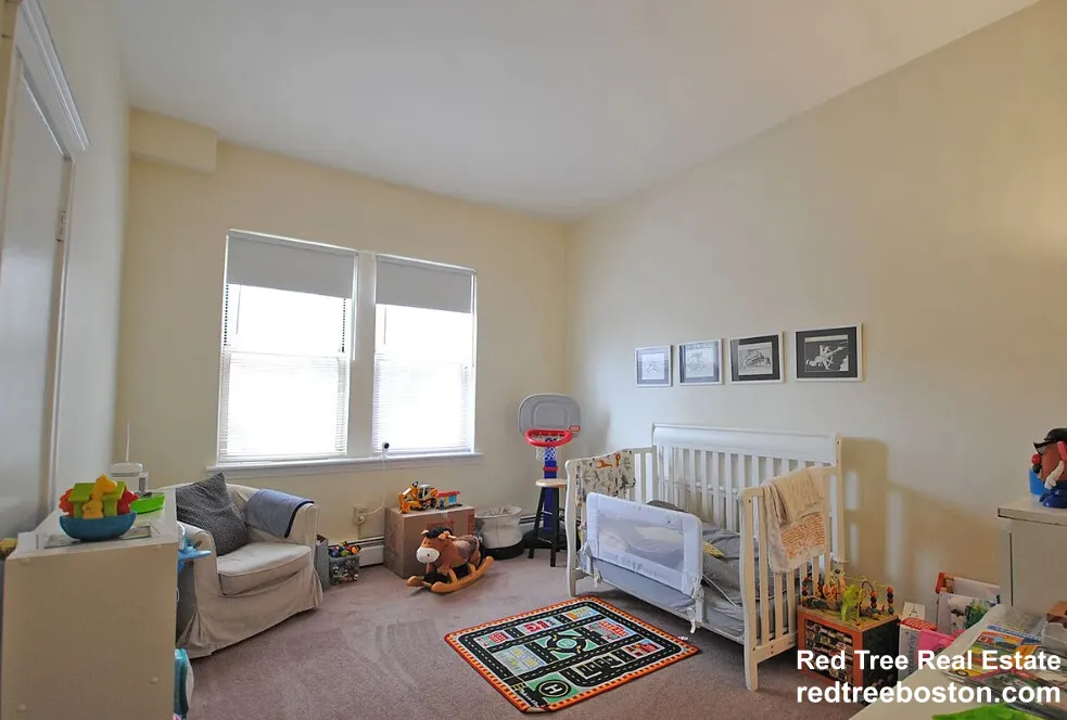 2 bed, 1 bath apartment for rent at 28 Colborne Rd Unit 22, Brighton — photo 9 of 14