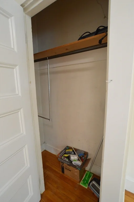 1 bed, 1 bath apartment for rent at 28 Columbus Ave Unit 1, Beverly — photo 4 of 9