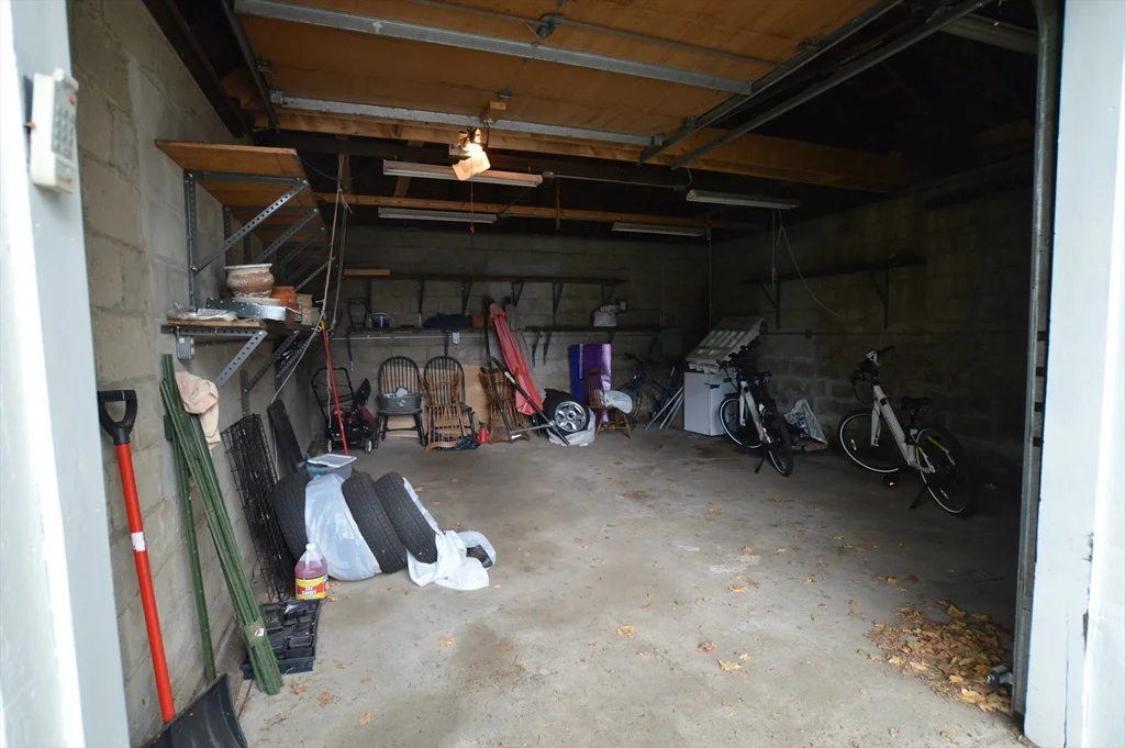 1 bed, 1 bath apartment for rent at 28 Columbus Ave Unit 1, Beverly — photo 9 of 9