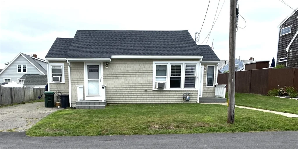 2 bed, 1 bath apartment for rent at 28 Constitution Rd Unit 28, Marshfield — photo 1 of 10