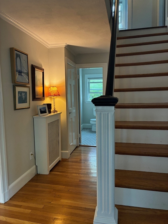 3 bed, 2 bath apartment for rent at 28 Coolidge Rd, Belmont — photo 2 of 15