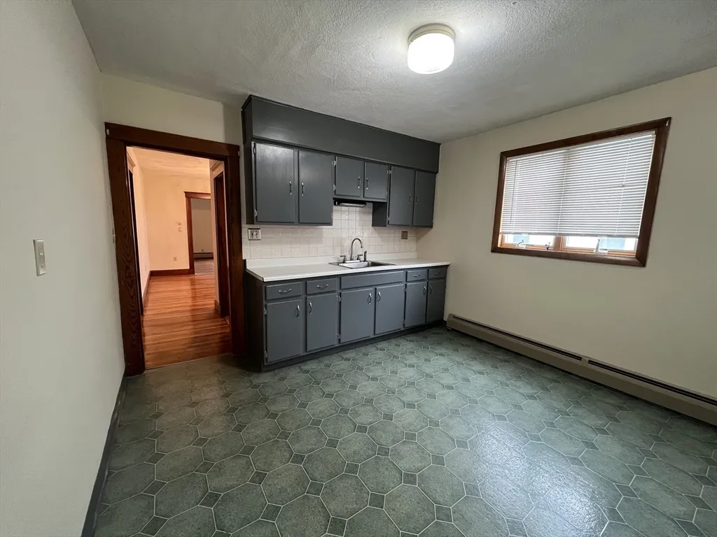 2 bed, 1 bath apartment for rent at 28 Cornell St Unit 1, Arlington — photo 6 of 14