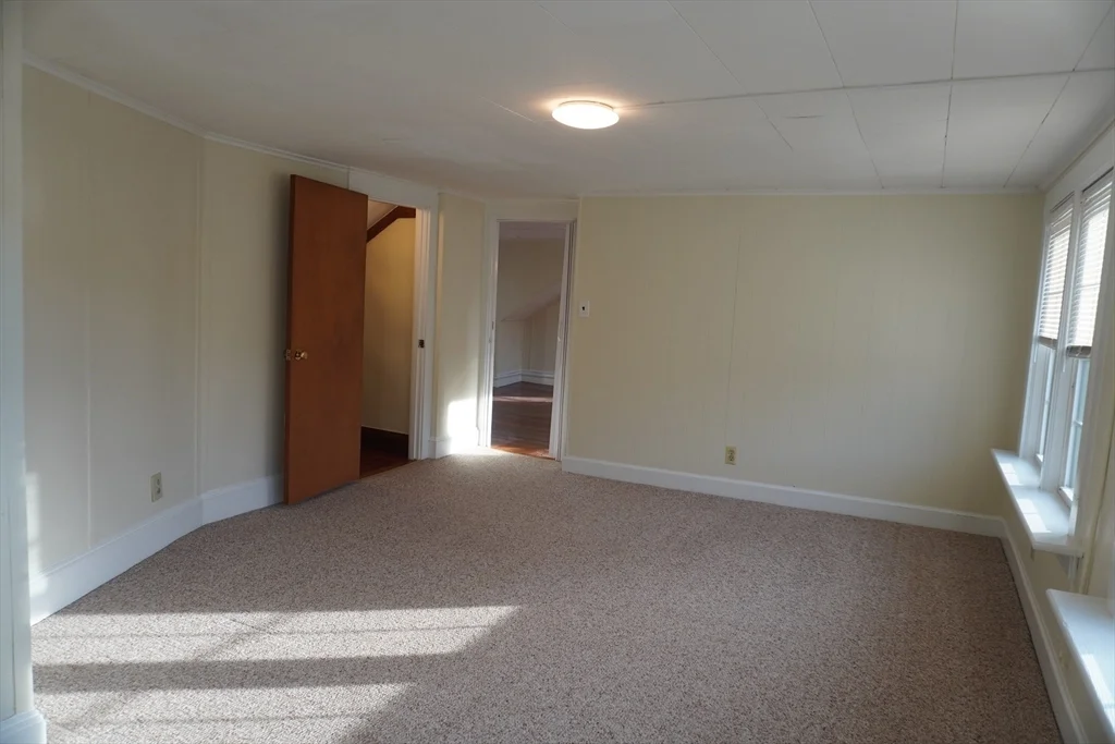 4 bed, 1 bath apartment for rent at 28 Court St Unit 13, Mansfield — photo 16 of 25