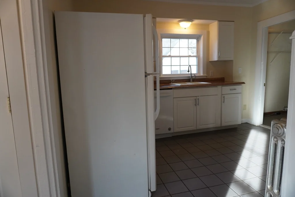 4 bed, 1 bath apartment for rent at 28 Court St Unit 13, Mansfield — photo 18 of 25