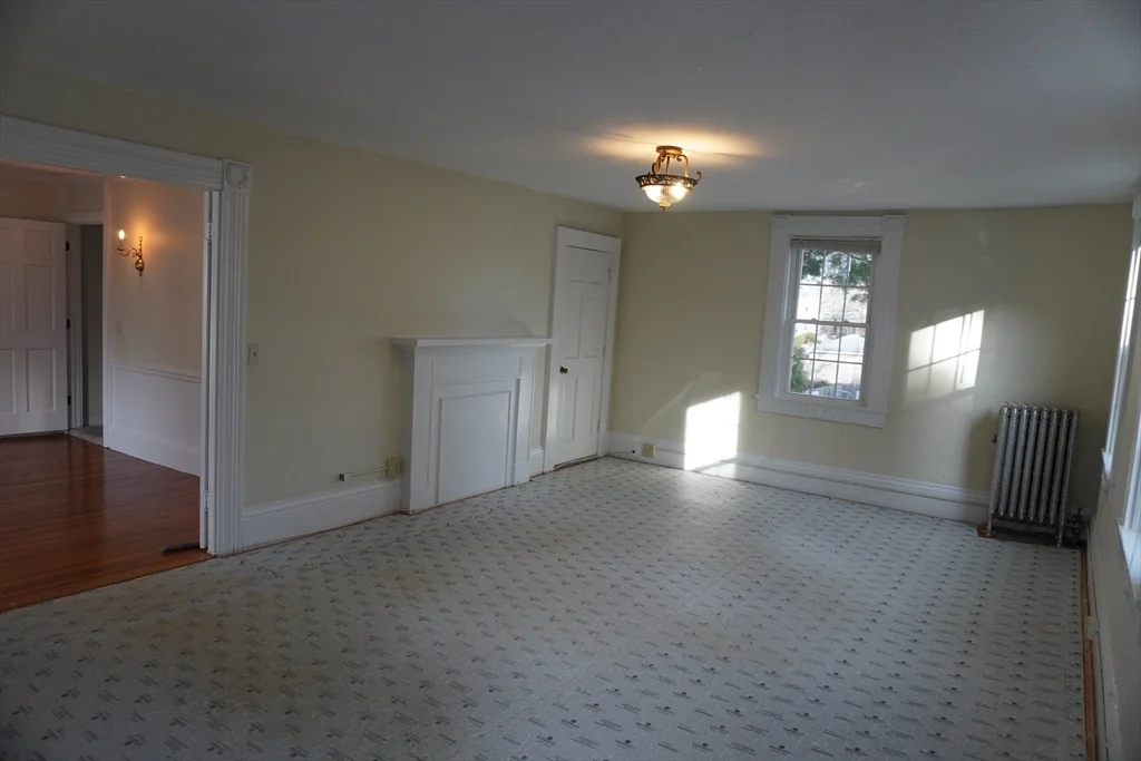 4 bed, 1 bath apartment for rent at 28 Court St Unit 13, Mansfield — photo 13 of 25