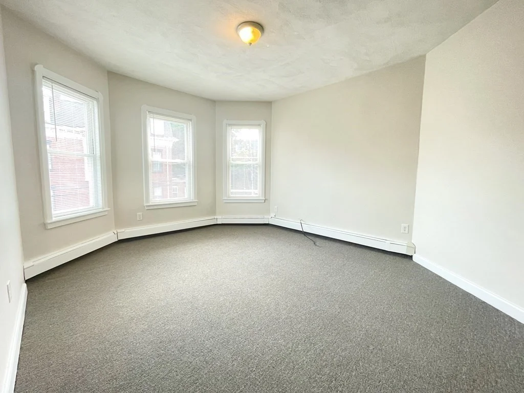 3 bed, 1 bath apartment for rent at 28 Crescent Ave Unit 2, Dorchester — photo 5 of 13