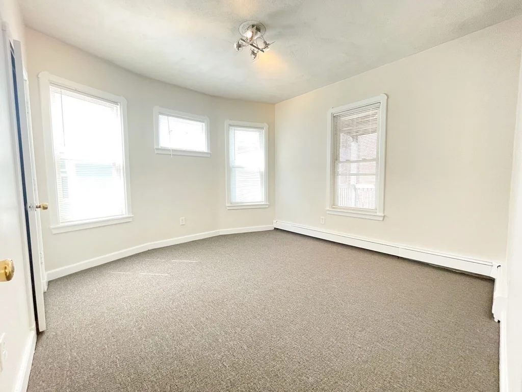 3 bed, 1 bath apartment for rent at 28 Crescent Ave Unit 2, Dorchester — photo 9 of 13
