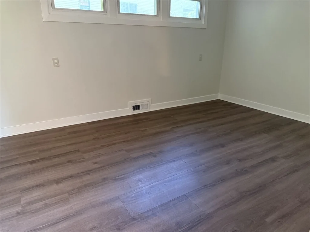 3 bed, 1 bath apartment for rent at 28 Crestview Dr Unit LHS, Westborough — photo 22 of 24