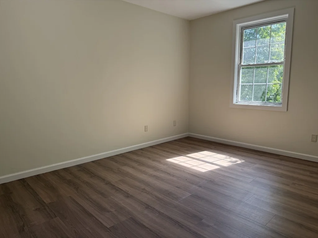 3 bed, 1 bath apartment for rent at 28 Crestview Dr Unit LHS, Westborough — photo 21 of 24