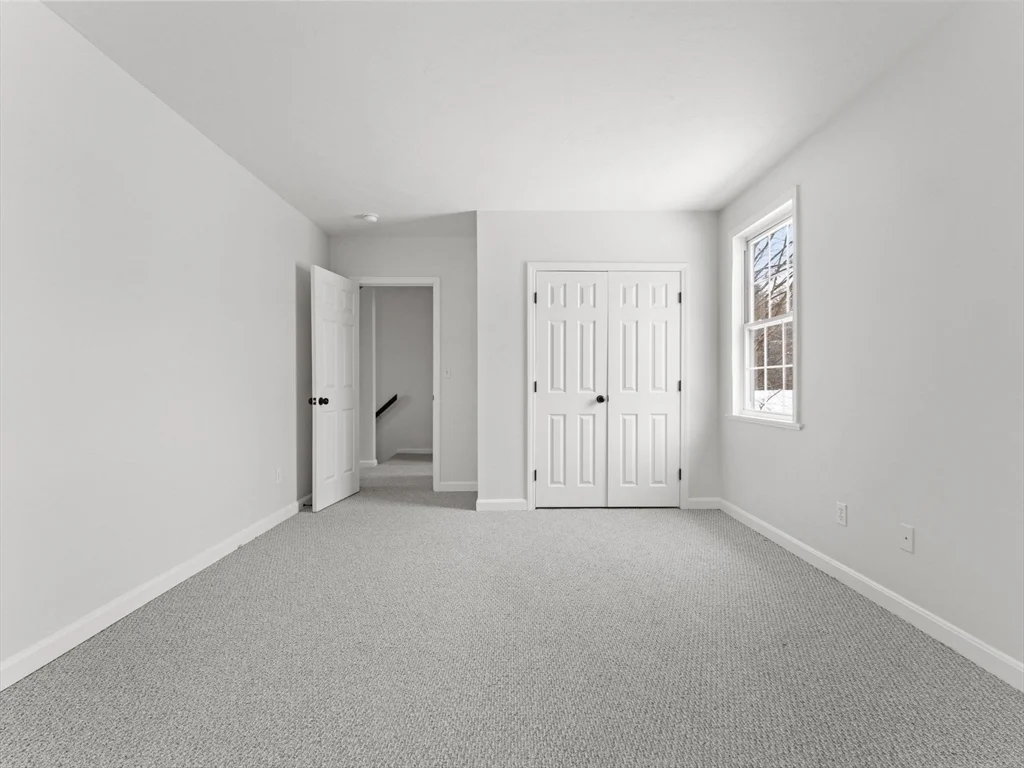 3 bed, 1 bath apartment for rent at 28 Crestview Dr Unit RHS, Westborough — photo 16 of 34
